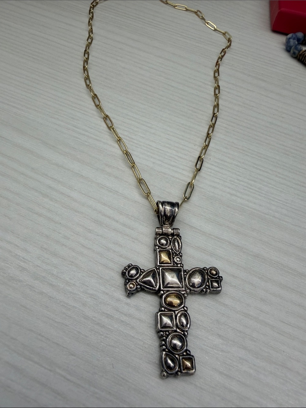 Two-Tone Decorative Cross Pendant Necklace - Gold & Silver